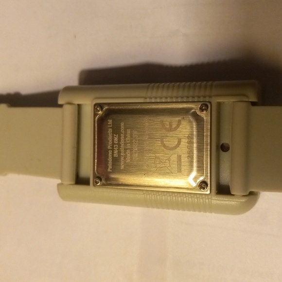 Nintendo Game Boy Video Game Wrist Watch Gray - Picture 5 of 7